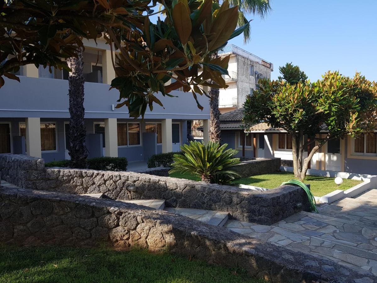 Asteraki Aparthotel Gouvia Exterior foto